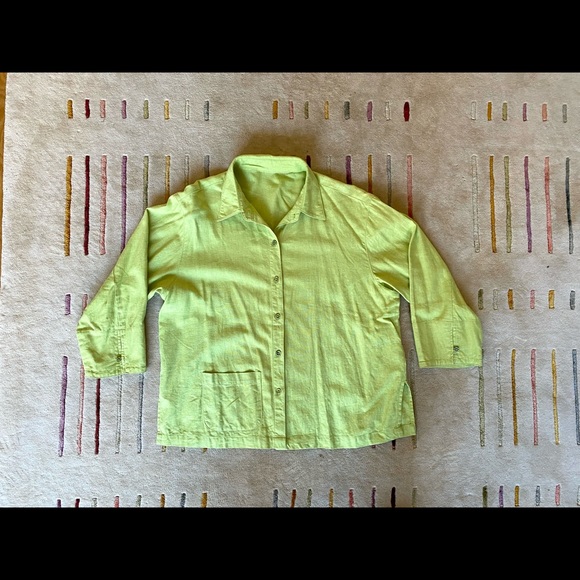 Vintage Linen Button Down - Picture 3 of 3